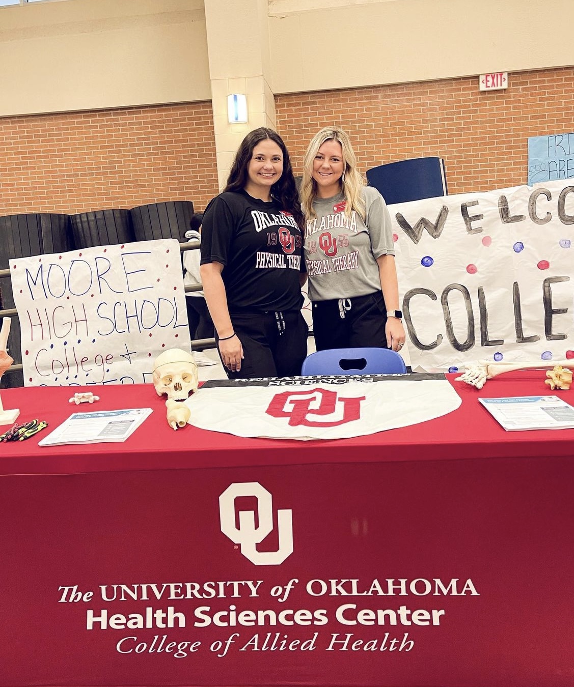 Madison Young and Kate Puckett Class of 2024.jpg